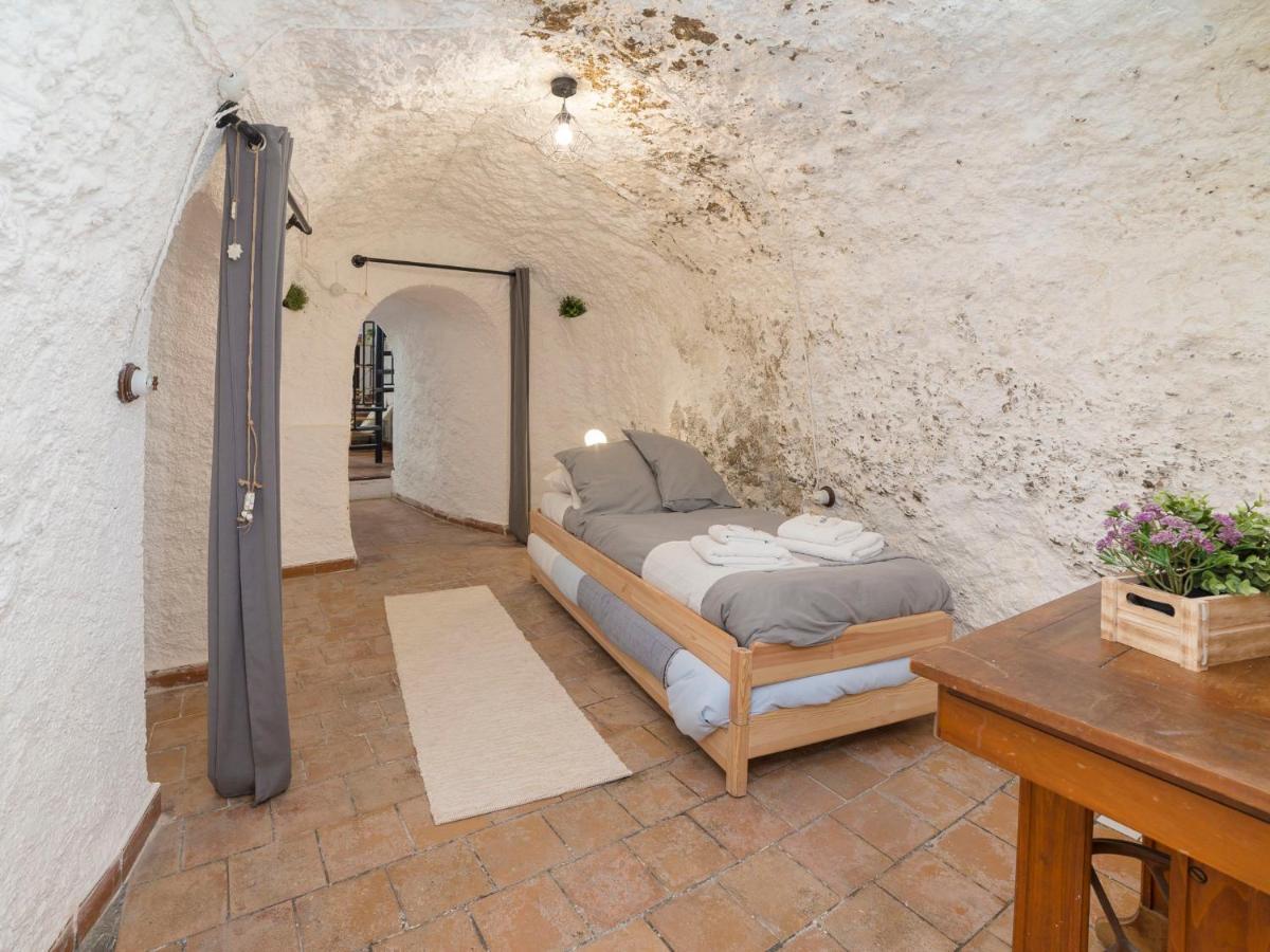 Cueva De Lindaraja By Interhome Ferienhaus Granada