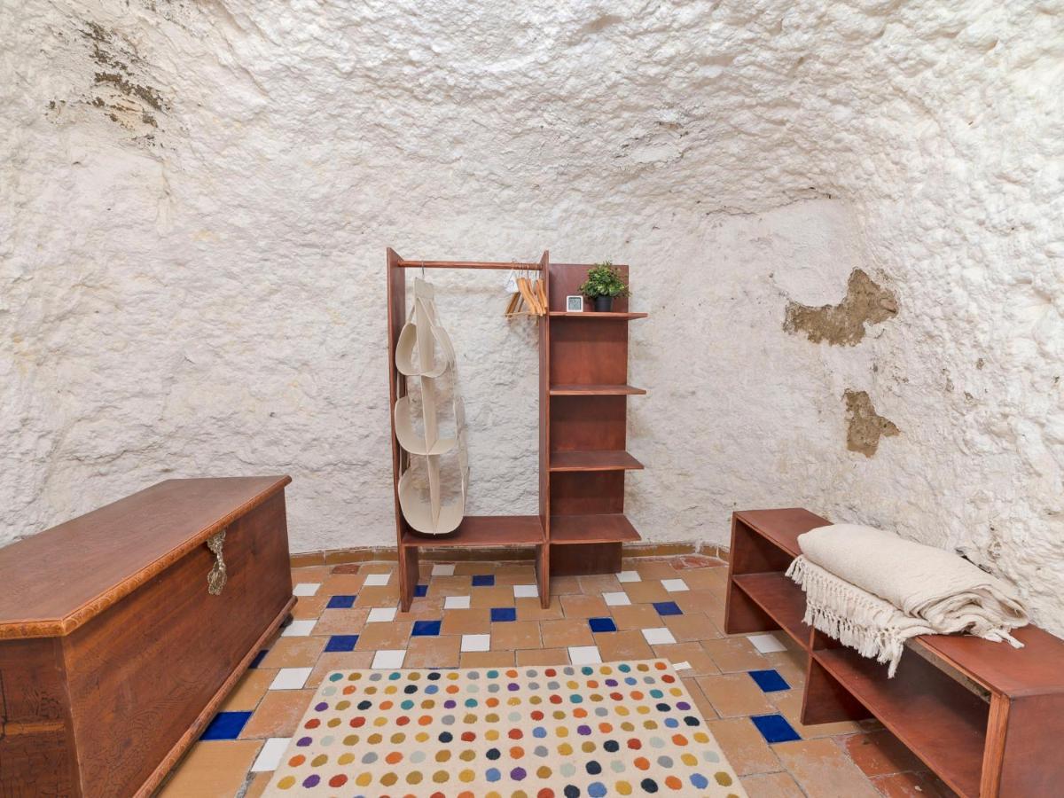 Cueva De Lindaraja By Interhome Ferienhaus Granada